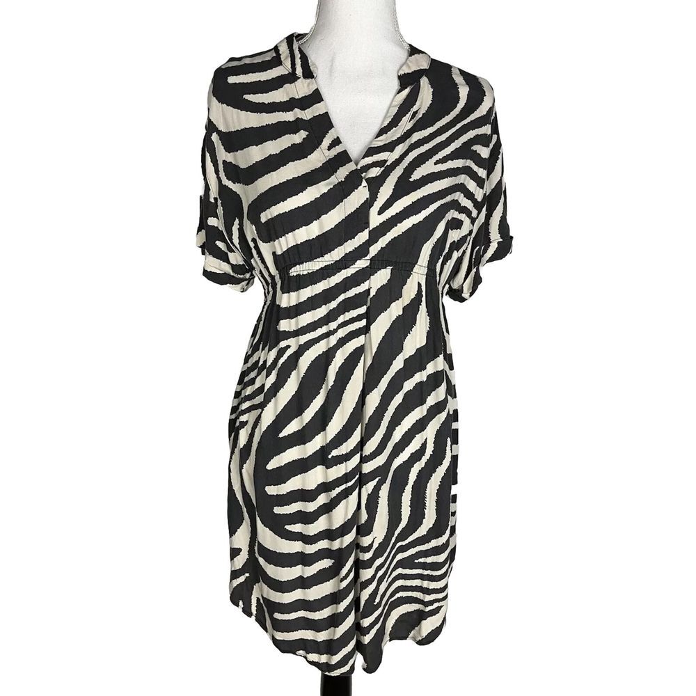 H&M mama maternity dress Size S Brown Animal Print Viscose Dress V Neckline